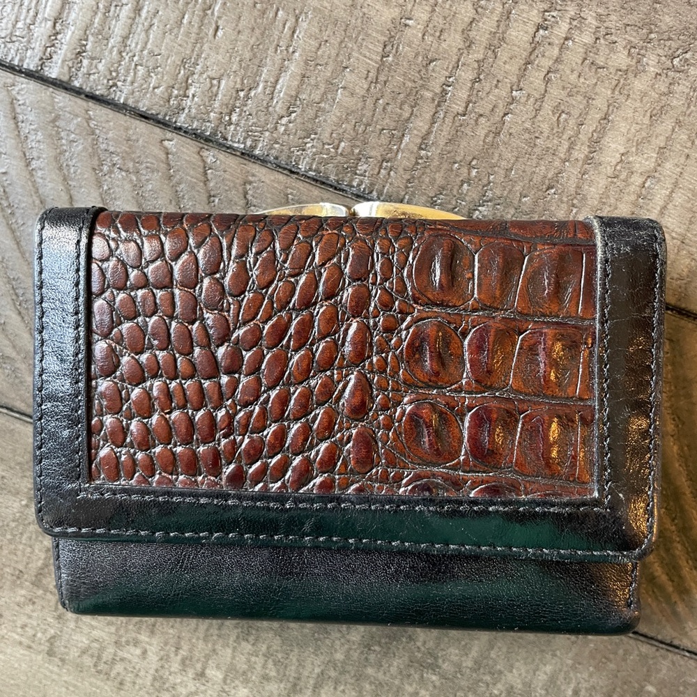 Brahmin Croc Embossed Tooled
Colorblock Leather Trifold Kiss Lock Wallet